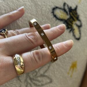 One rose gold snap on love style bangle bracelet